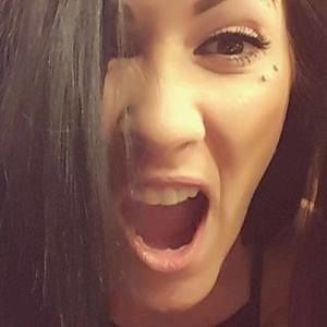 Meet your Posher, Dani